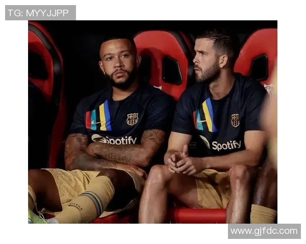 西班牙人引进前意大利国脚皮亚尼奇,球队雄心勃勃向前迈进 西班牙人引进前意大利国脚皮亚尼奇,球队雄心勃勃向前迈进